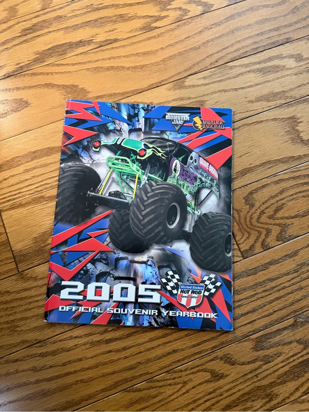 Mondter Jam 2005 Official Souvenir Yearbook